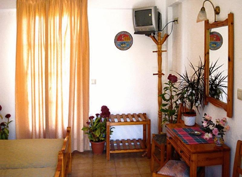 Electra Pension Maleme  Exterior photo